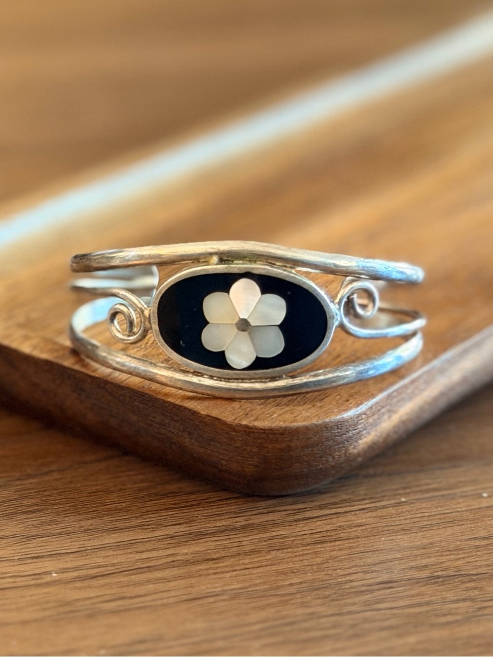 Vintage Mexican Floral Cuff Bracelet w/ White Mother Of Pearl Flower Inlay